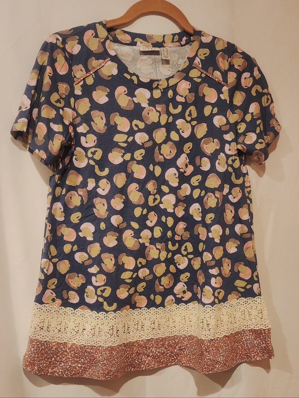 LOGO by Lori Goldstein Print Short‑Sleeve Top – Crochet Lace Hem Detail